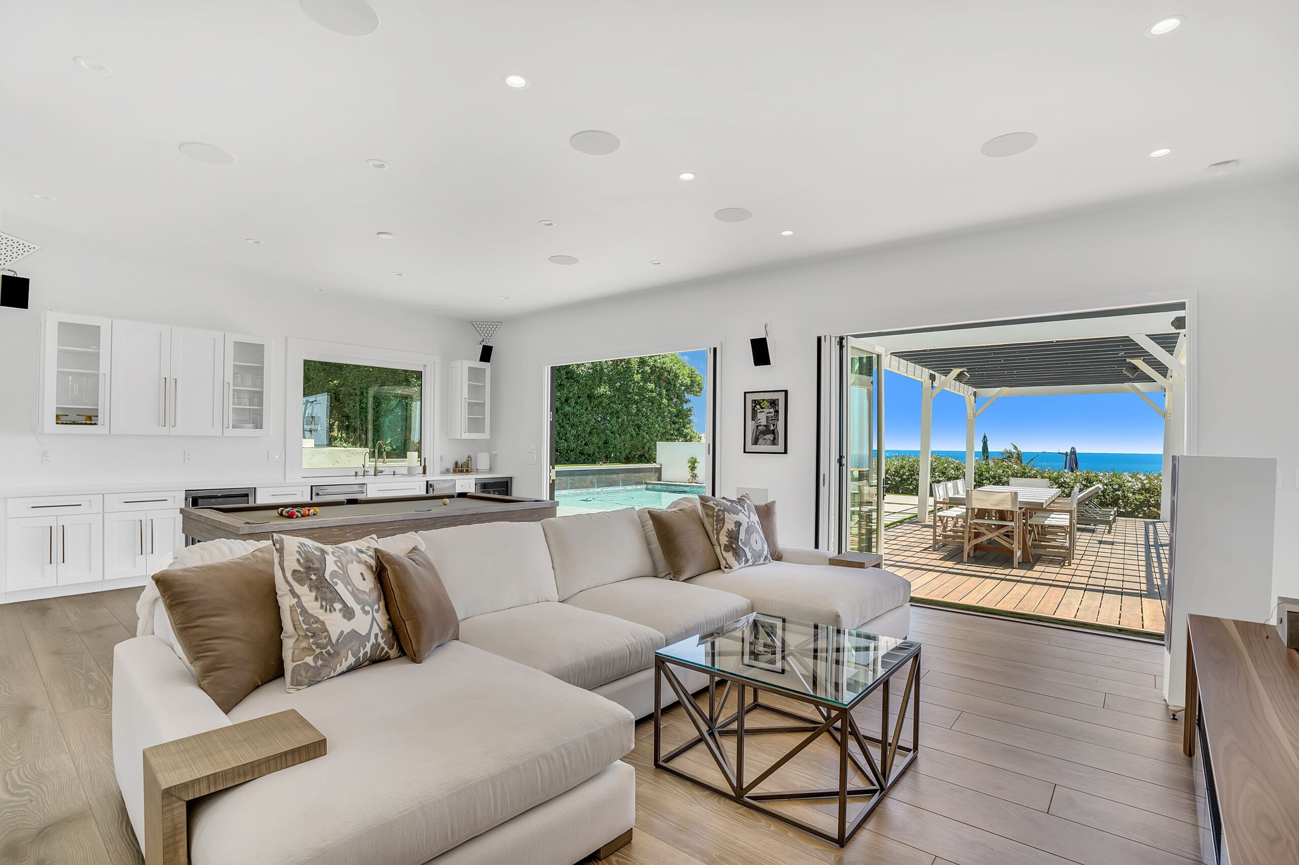 Outdoor Living Spaces & Hardscape Construction in San Diego, CA