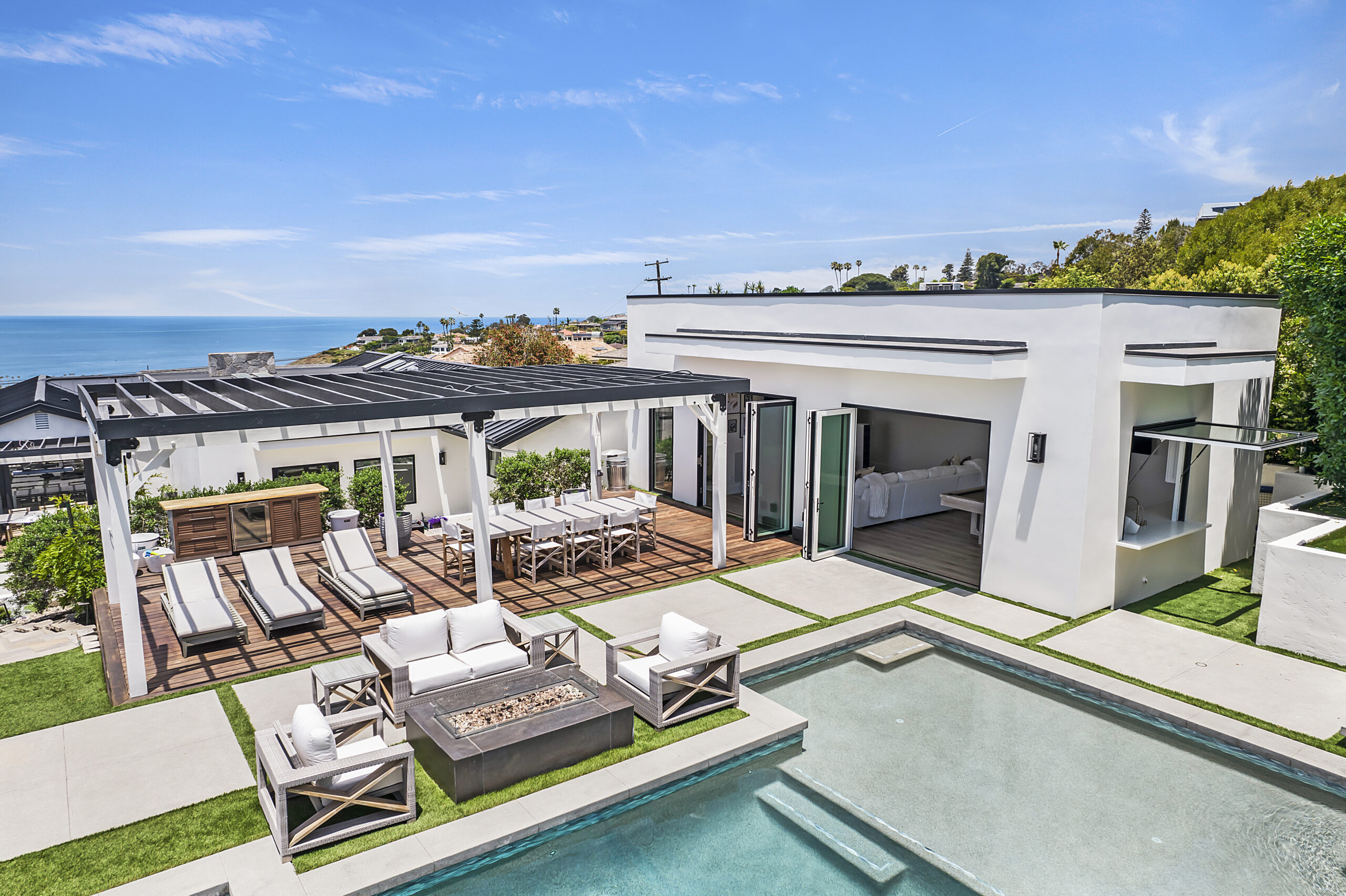La Jolla Outdoor Living Design-Build Contractor